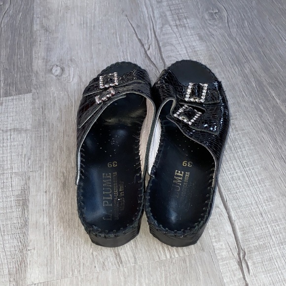 La Plume Patent Mules with some sparkle! Butter soft and hand crafted! - Picture 3 of 10